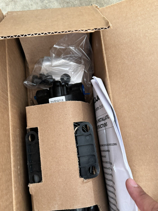 CAT 346-1832 12VDC DIAPHRAGM PUMP (NEW SEALED)