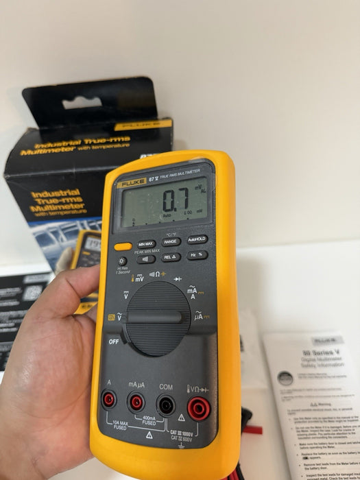 FLUKE 87V INDUSTRIAL TRUE RMS MULTIMETER WITH TEMPERATURE (NEW FACTORY SEALED)