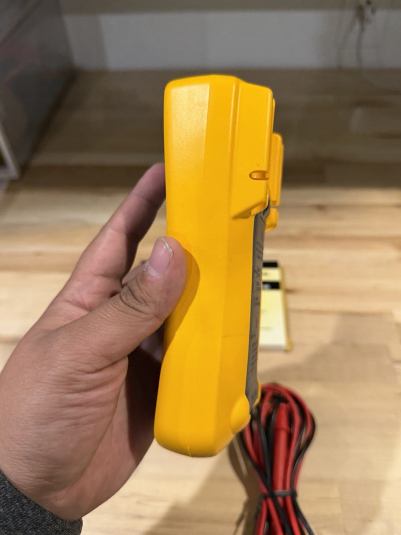 FLUKE 116 TRUS-RMS MULTIMETER LEADS TESTED