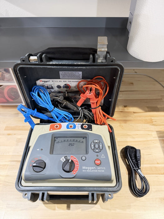 MEGGER MIT515 5KV INSULATION TESTER W/ LEADS & CHARGER (TESTED) FREE SHIPPING