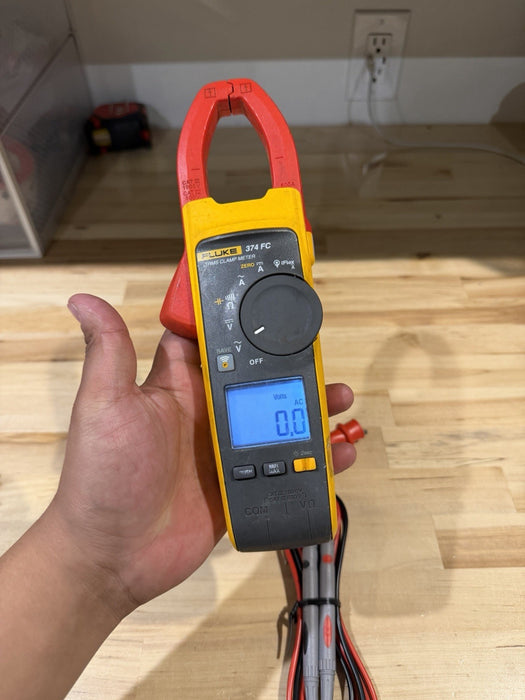 FLUKE 374 FC TRMS CLAMP METER W/ LEADS & CLIPS (TESTED) SHIPS FAST
