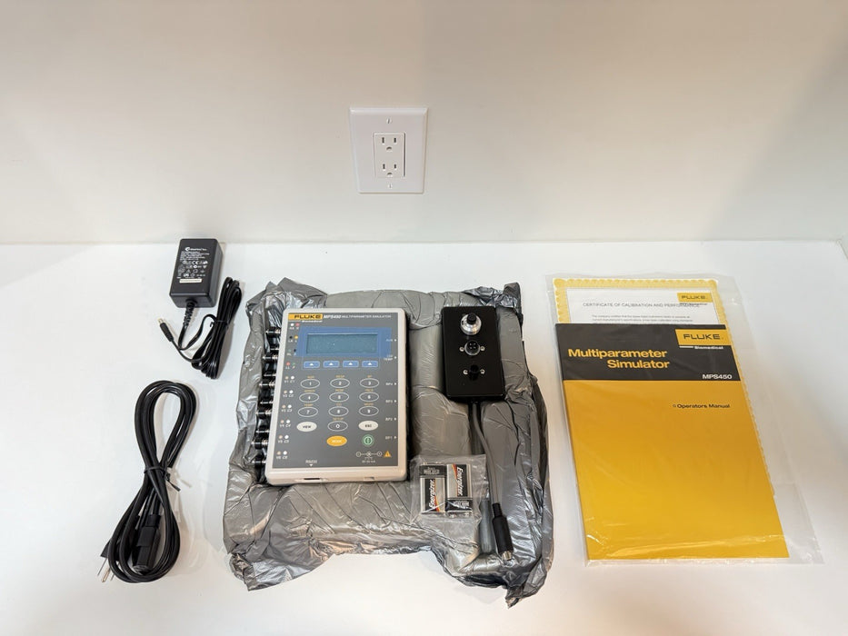 FLUKE MPS450 MULTIPARAMETER SIMULATOR NEW SEALED