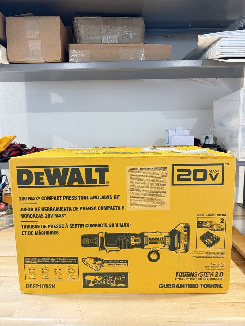 DEWALT (DCE210D2K) 20V MAX COMPACT PREST TOOL & JAW KIT