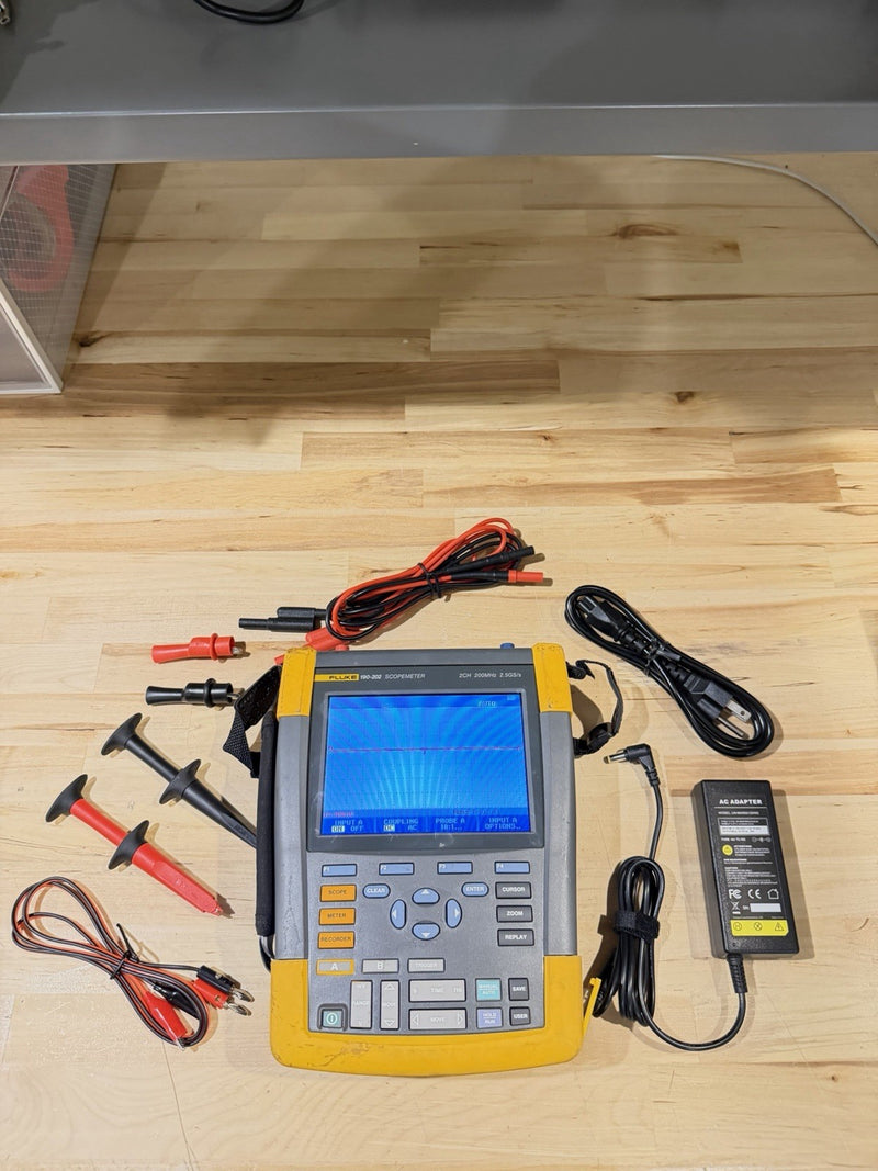 FLUKE 190-202 SCOPEMETER 2.5GS/S 2CHANNEL 200MHZ OSCILLOSCOPE TESTED
