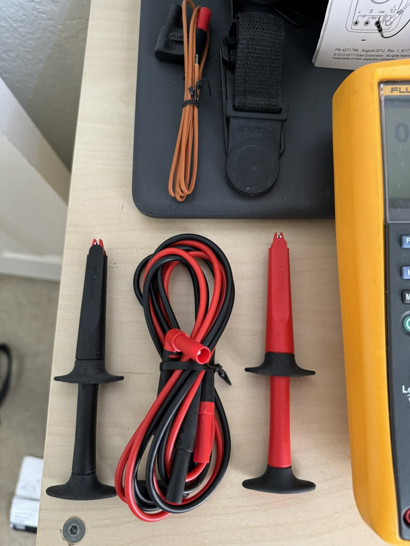 FLUKE 289 FVF DIGITAL MULTIMETER WITH ACCESSORIES