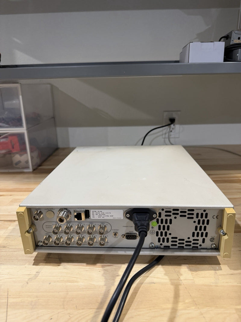 FLUKE 910R GPS CONTROLLED FREQUENCY STANDARD TESTED