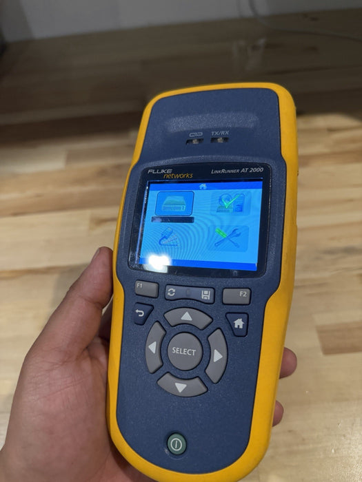 FLUKE LINKRUNNER AT 2000 TESTER FOR PARTS