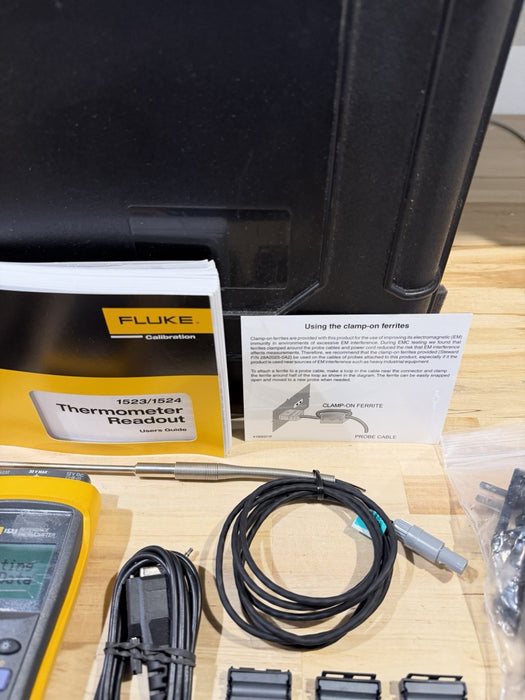 FLUKE 1523 REFERENCE THERMOMETER W/ PROBE KIT & ACCESSORIES-FREE SHIPPING TESTED