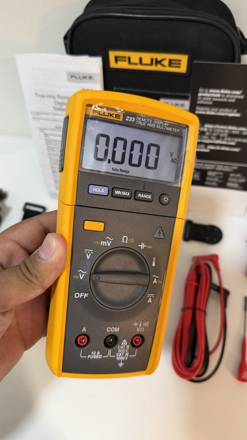 FLUKE 233 REMOTE DISPLAY AUTOMOTIVE DIGITAL MULTIMETER KIT