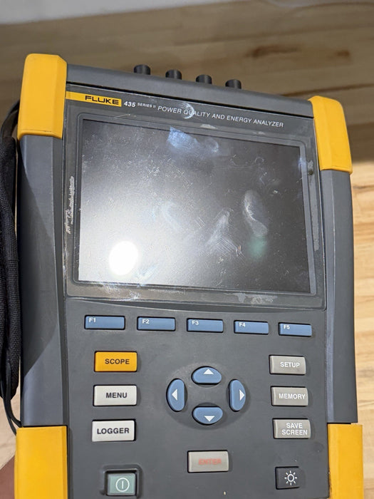 FLUKE 435 II POWER QUALITY & ENERGY ANALYZER W/ CHARGER- CALIBRATED 2026