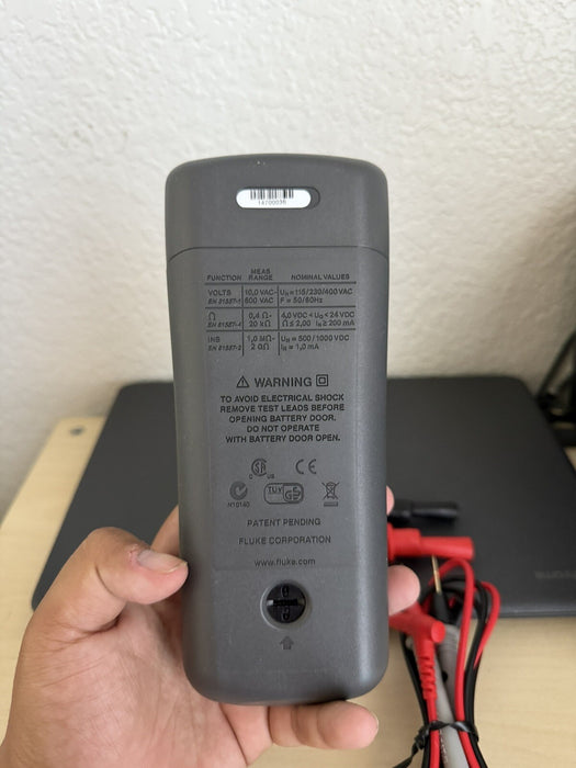FLUKE 1503 INSULATION RESISTANCE METER TESTED
