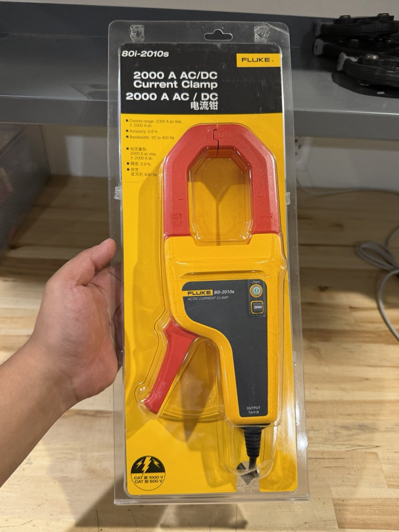 FLUKE 80I-2010S 200 A AC/DC CURRENT CLAMP 2000 A AC / DC (NEW SEALED) SHIPS FAST