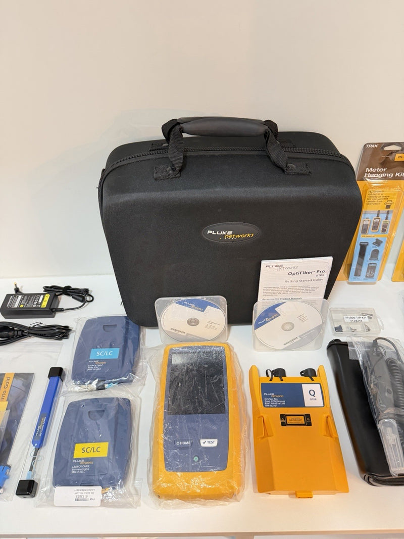 FLUKE NETWORKS OFP2-100-QI OPTIFIBER PRO QUAD OTDR V2 KIT (NEW SEALED) TESTED
