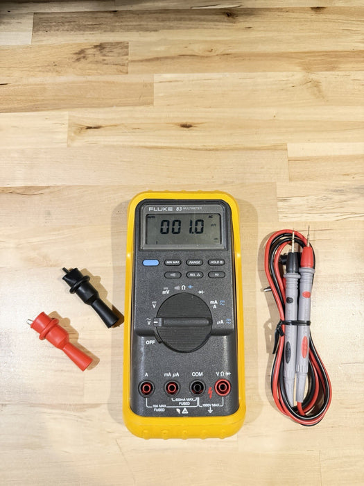 FLUKE 83 MULTIMETER W/ LEADS & CLIPS (TESTED) SHIPS FAST