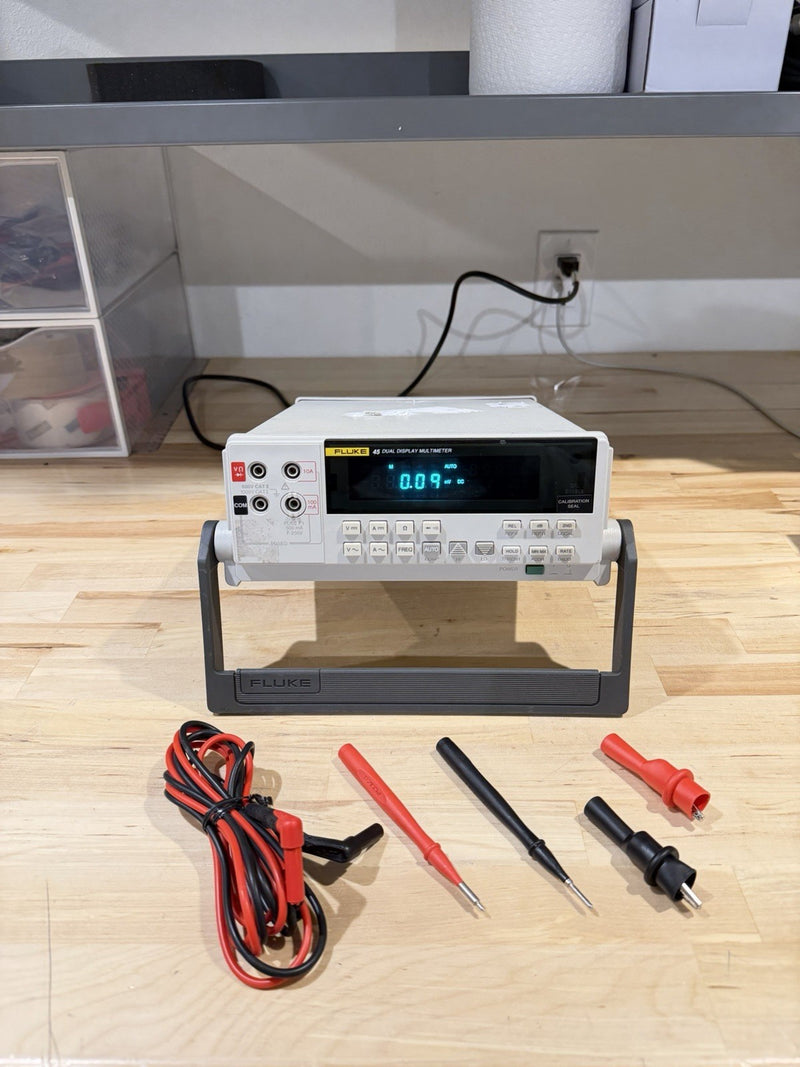 FLUKE 45 DUAL DISPLAY MULTIMETER WITH LEADS & CLIPS TESTED