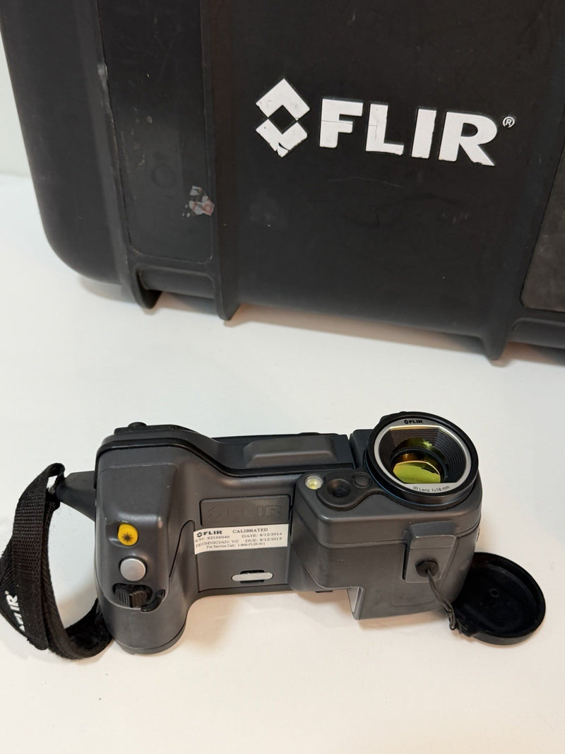 FLIR T440 THERMAL IMAGING CAMERA WITH ACCESSORIES & CASE TESTED