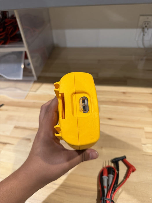 FLUKE 289 TRUE RMS ELECTRONIC LOGGING DIGITAL MULTIMETER W/ LEADS & CLIPS #4