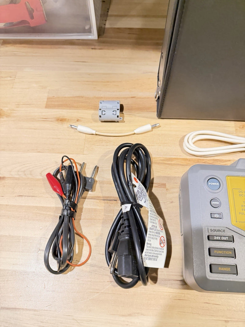 YOKOGAWA COMPACT CA100 CALIBRATOR W/ ACCESSORIES (TESTED) FREE SHIPPING