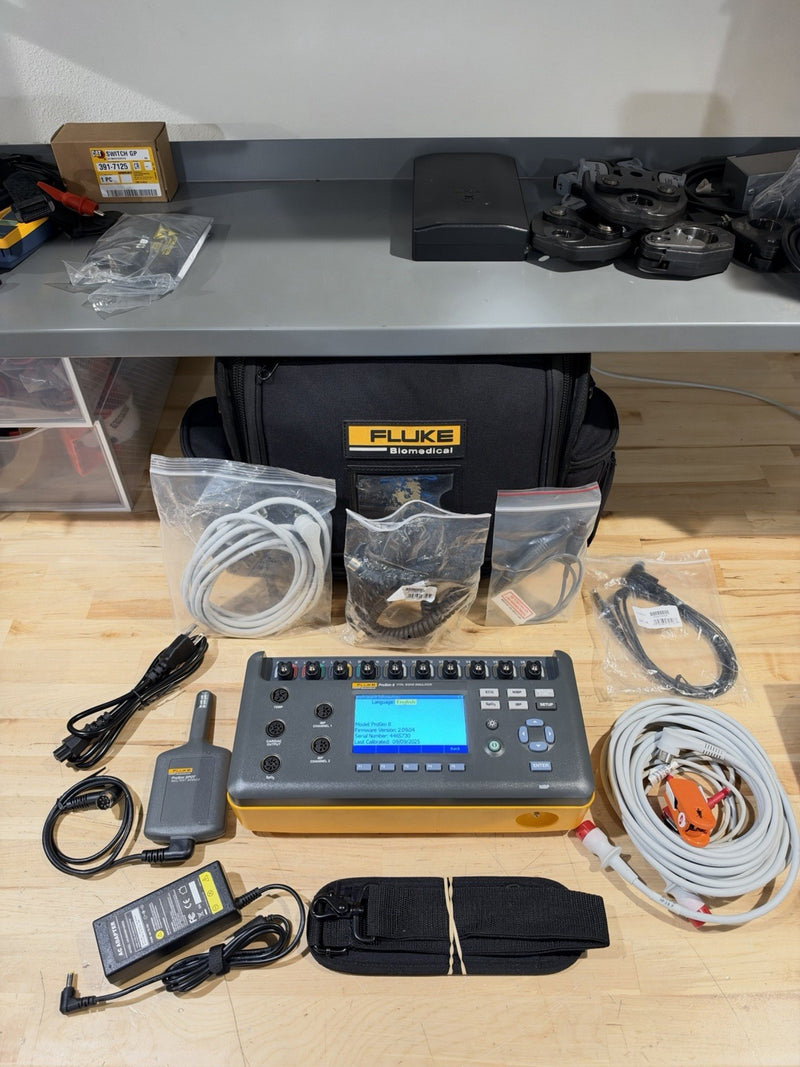 FLUKE BIOMEDICAL PROSIM 8 VITAL SIGNS SIMULATOR KIT W/ SPO2 (CALIBRATED 2026)