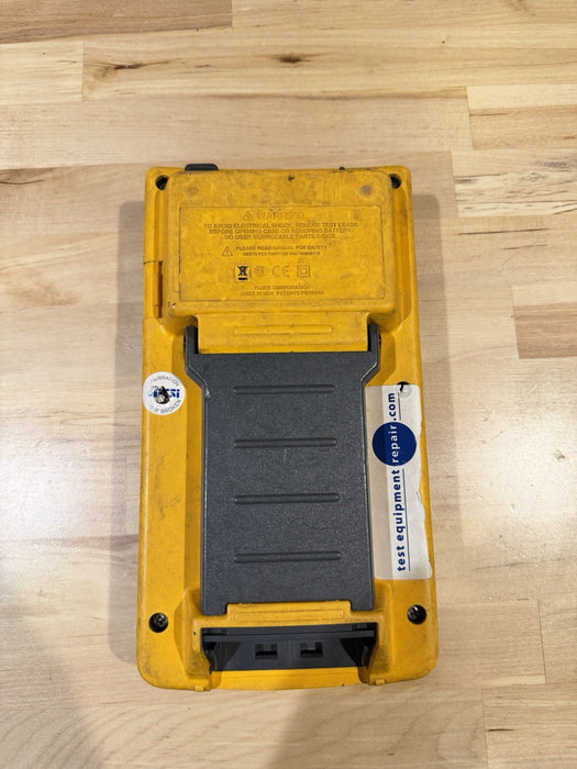 FLUKE 744 DOCUMENTING PRCESS CALIBRATOR (PARTS ONLY) FOR PARTS - DOESN’T WORK