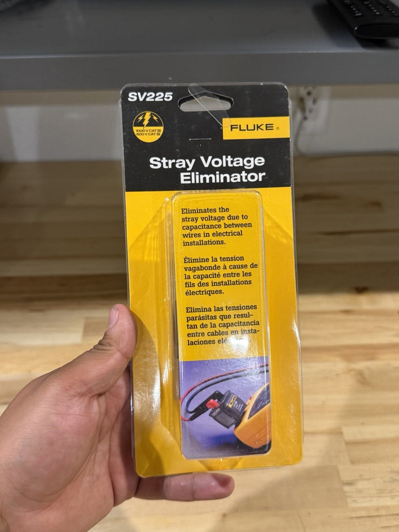 FLUKE SV225 STRAY VOLTAGE ELIMINATOR RARE