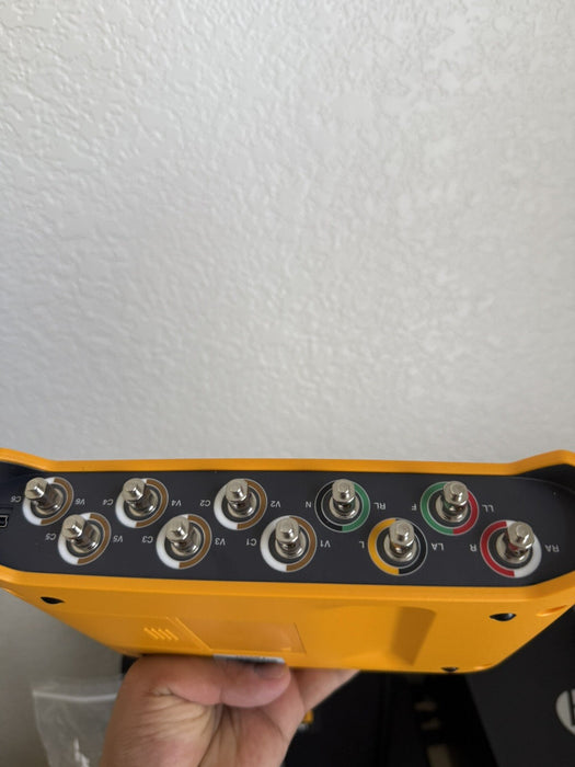 FLUKE BIOMEDICAL PROSIM 2 VITAL SIGNS SIMULATOR W/ ACCESSORIES - FREE SHIPPING