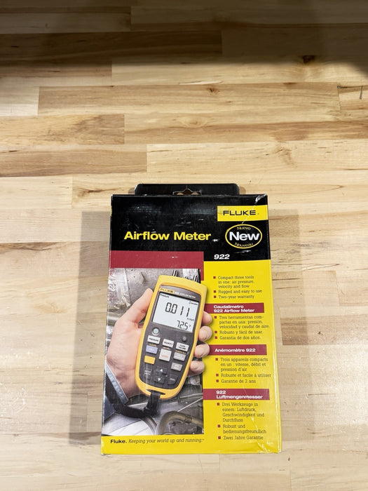 FLUKE 922 AIRFLOW METER W / ACCESSORIES- (NEW FACTORY SEALED)