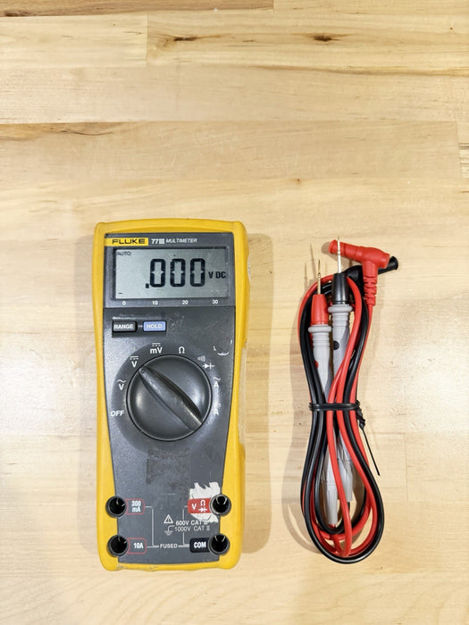 FLUKE 77 III MULTIMETER W/ LEADS (TESTED) SHIPS FAST