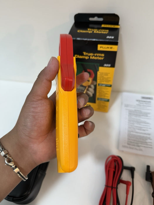 FLUKE 325 TRUE RMS CLAMP METER (NEW FACTORY SEALED) SHIPS FAST - NEW