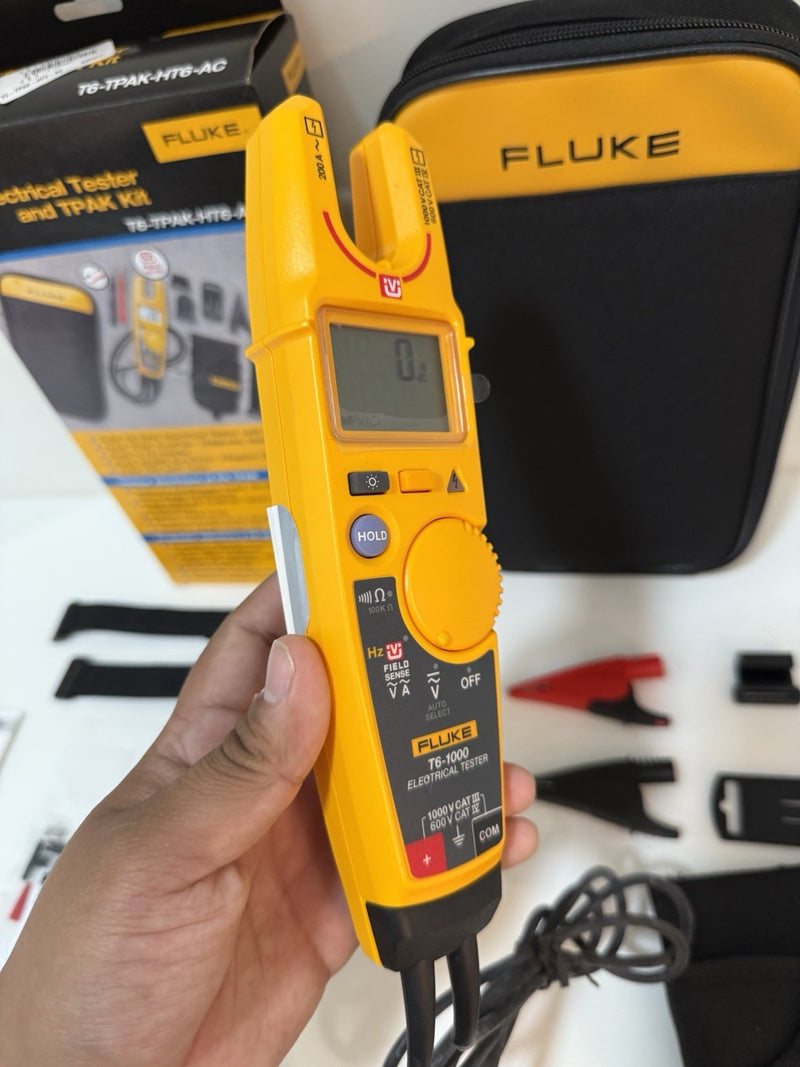FLUKE T6-1000 ELECTRICAL TESTER WITH TPAK-HT6 AC285 KIT