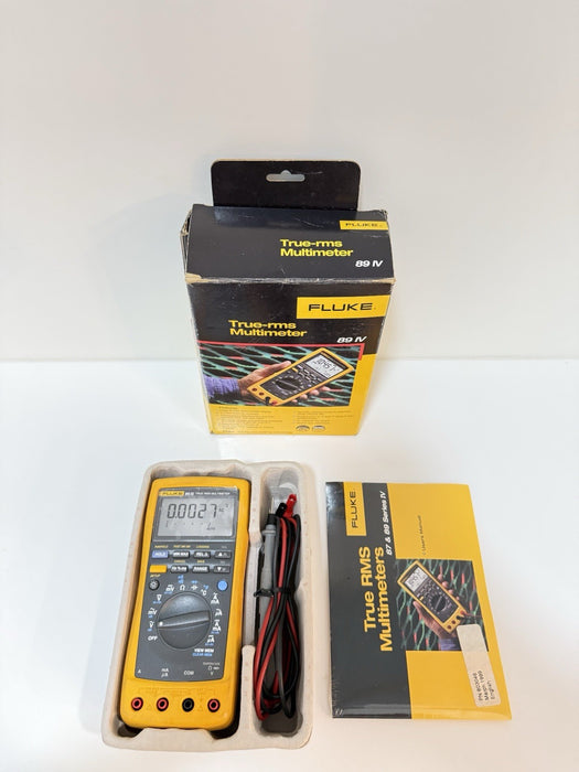 FLUKE 89 IV TRUE RMS DIGITAL MULTIMETER W / LEADS  & MANUALS - SHIPS FAST