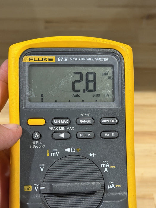 FLUKE 87V TRUE RMS MULTIMETER W/ LEADS (TESTED) SHIPS FAST