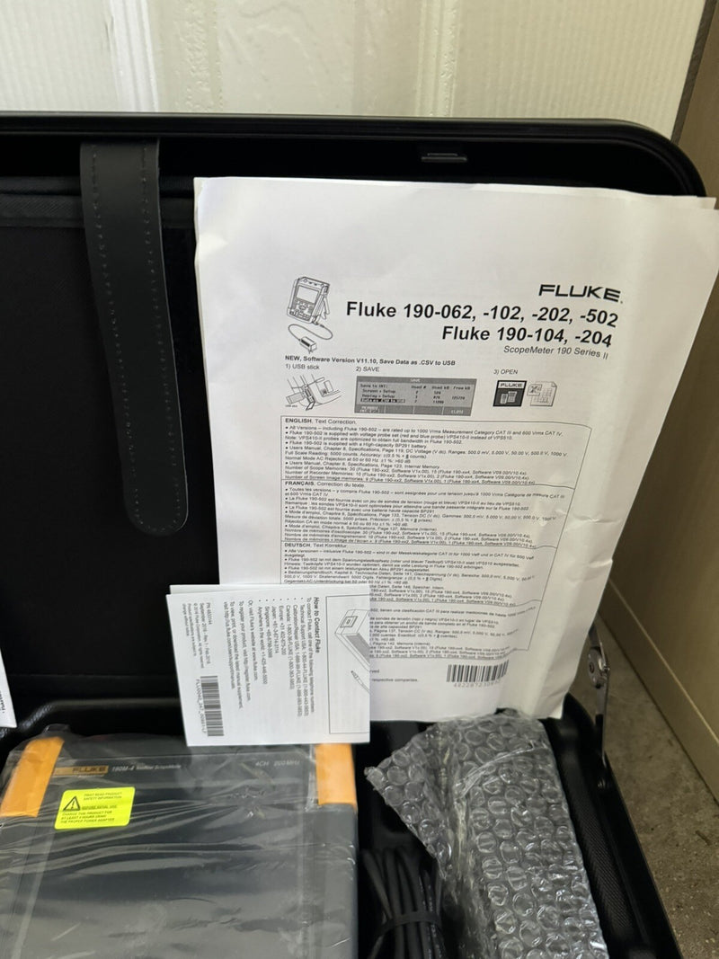 FLUKE 190M-4 4 CHANNEL 200 MHZ MEDICAL SCOPEMETER