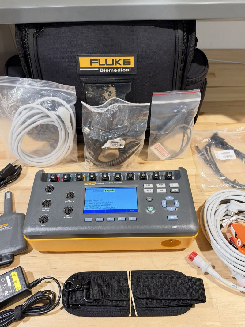 FLUKE BIOMEDICAL PROSIM 8 VITAL SIGNS SIMULATOR KIT W/ SPO2 (CALIBRATED 2026)
