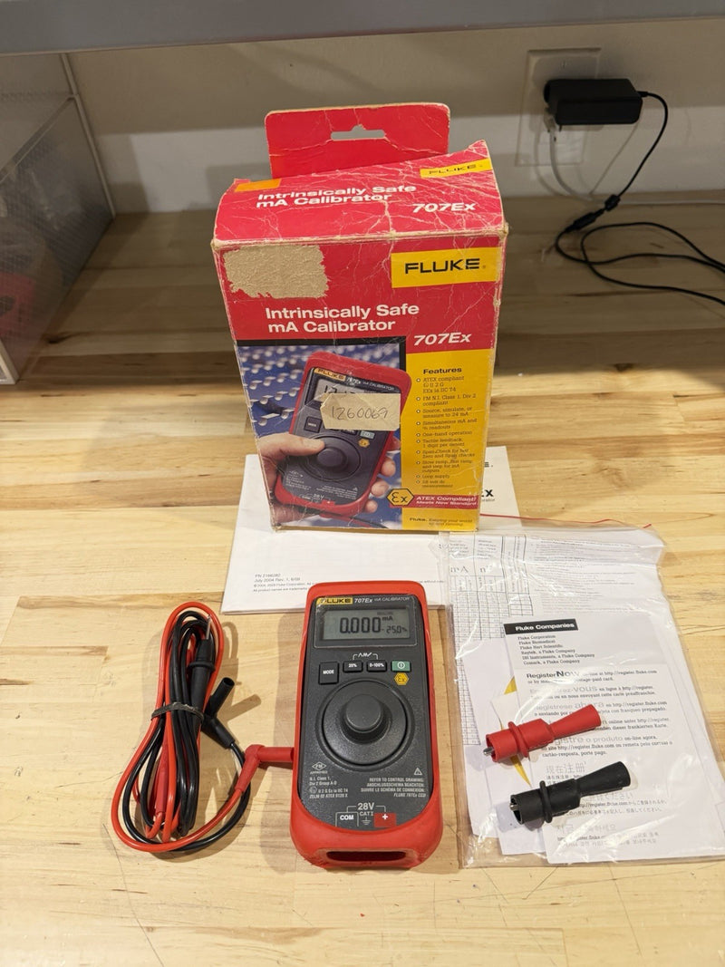 FLUKE 707EX MA CALIBRATOR W/ LEADS & MANUAL (TESTED) FREE SHIPPING