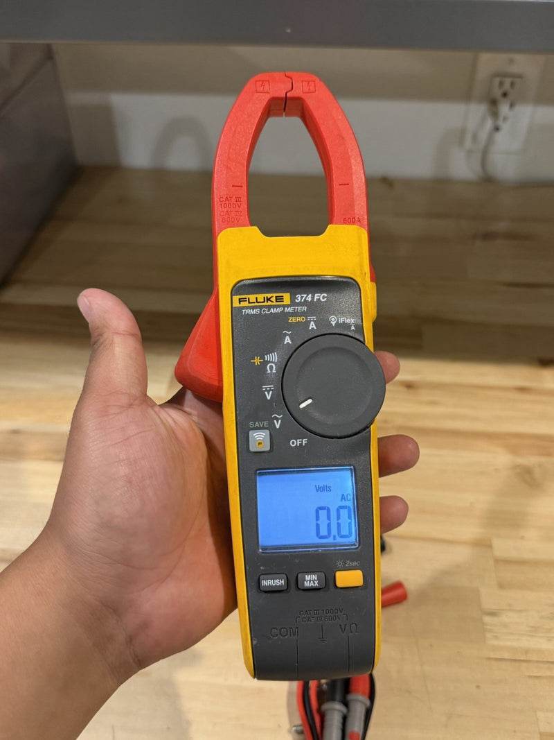 FLUKE 374 FC TRMS CLAMP METER WITH LEADS & CLIPS TESTED