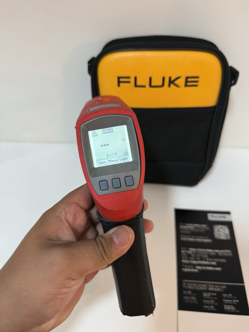 FLUKE 568EX IR THERMOMETER WITH BAG