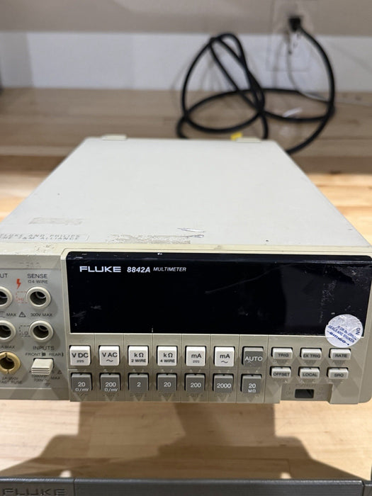 FLUKE 8842A MULTIMETER (PARTS ONLY) FOR PARTS DOESN’T WORK