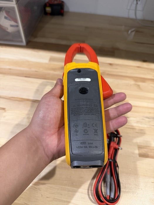 FLUKE 376 AC/DC TRUE RMS WIRELESS CLAMP METER W /LEADS & CLIPS -SHIPS FAST