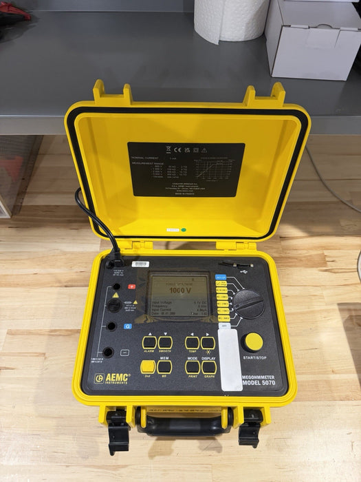 AEMC 5070 MEGOHMMETER  GRAPHICAL INSULATION TESTER (FREE SHIPPING)