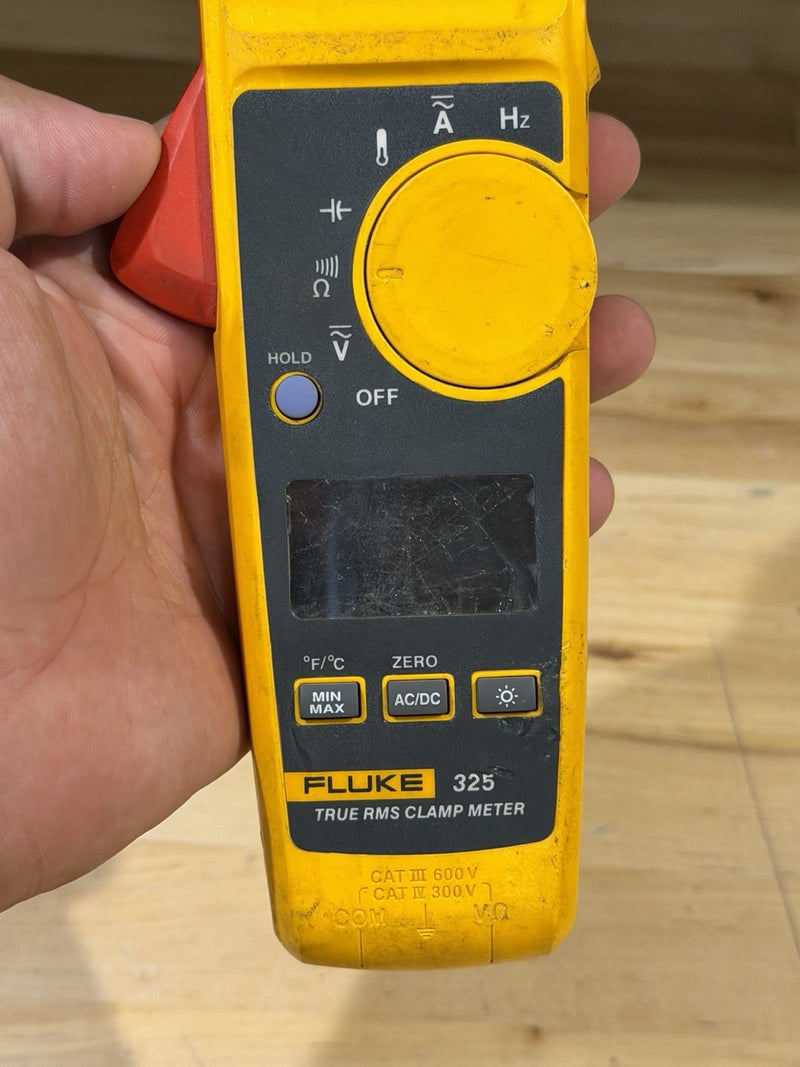 FLUKE 325 TRUE RMS CLAMP METER (PARTS ONLY) FOR PARTS - SHIPS FAST