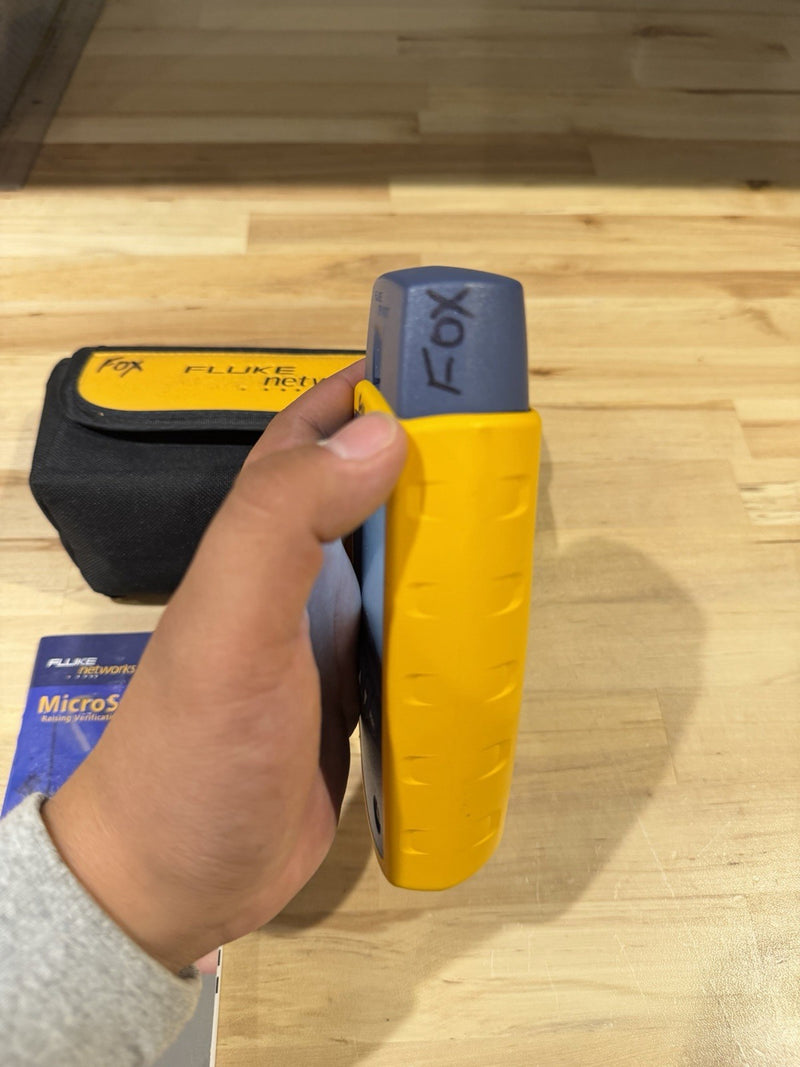 FLUKE NETWORKS MICROSCANNER 2 WITH BAG & MANUAL