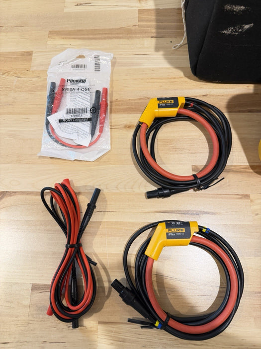FLUKE 1736 POWER LOGGER WITH ACCESSORIES TESTED
