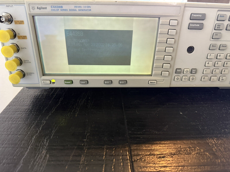 AGILENT E4436B SIGNAL GENERATOR 250 KHZ - 3.0 GHZ