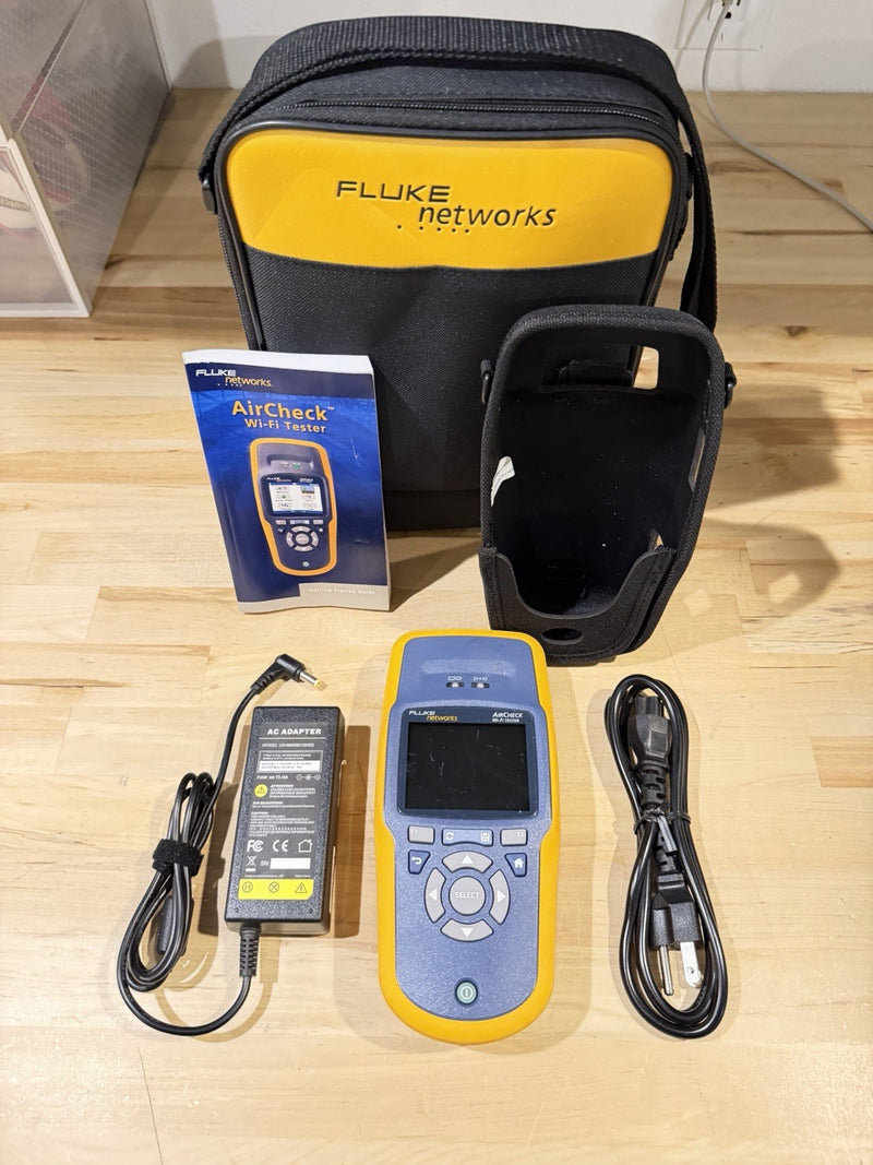 FLUKE NETWORKS AIRCHECK WIFI TESTER WITH CHARGER & BAGE