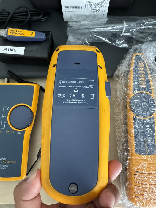 FLUKE NETWORKS LRAT-2000 LINKRUNNER AT-2000 KIT WITH PROBE & TONER