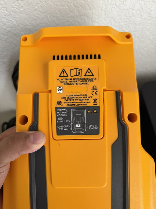 FLUKE ESA615 EU 230V ELECTRICAL SAFETY ANALYZER CALIBRATED 2024