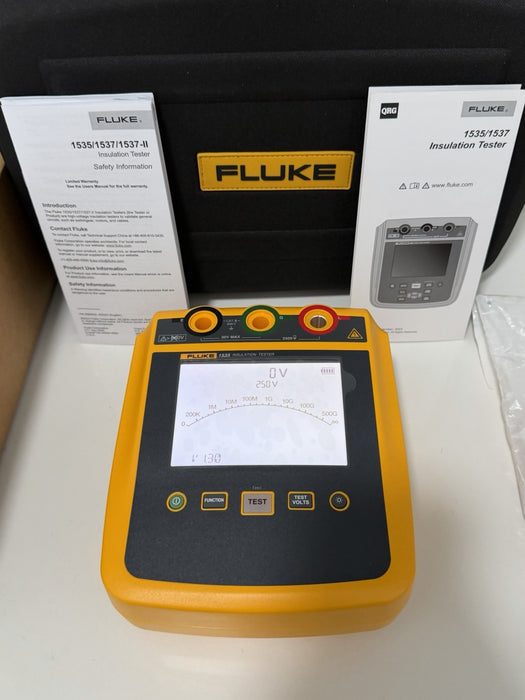 FLUKE 1535 MEGOHMMETER INSULATION TESTER W/ LEADS & CASE (CALIBRATED 2025) NEW