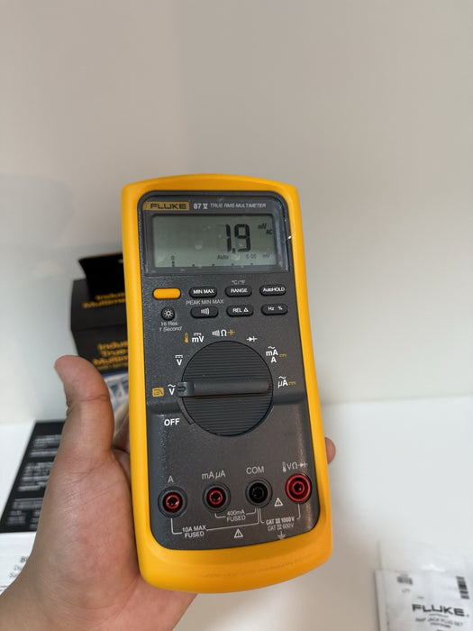 FLUKE 87-V INDUSTRIAL TRUE RMS DIGITAL MULTIMETER (MFG 2024) / NEW SEALED