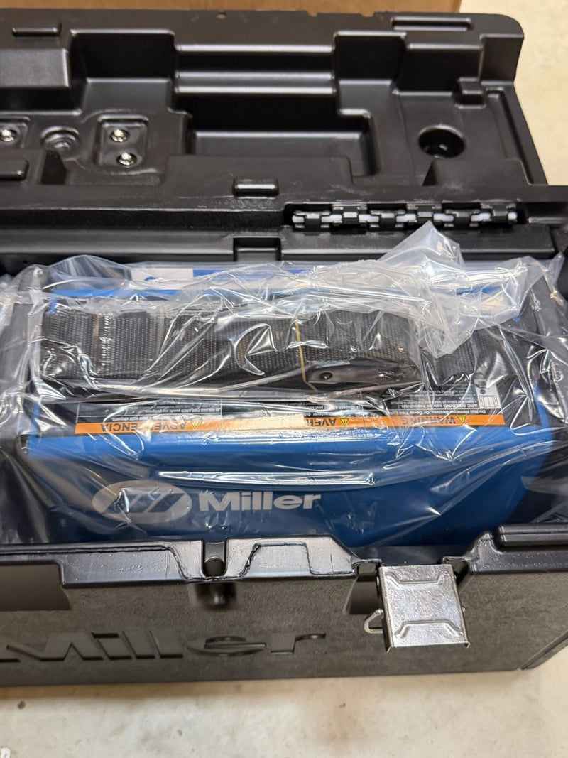 MILLER MAXSTAR 161 STL TIG & STICK WELDER W/ X-CASE (907710001) (NEW SEALED)